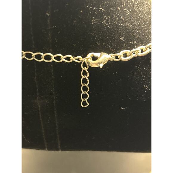 Silver Tone Chain And Square Faux Onyx Pendant 18” - Picture 4 of 5